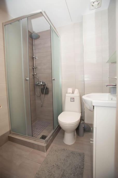 Helexpo Apartment - Thessaloniki Centre! Bagian luar foto